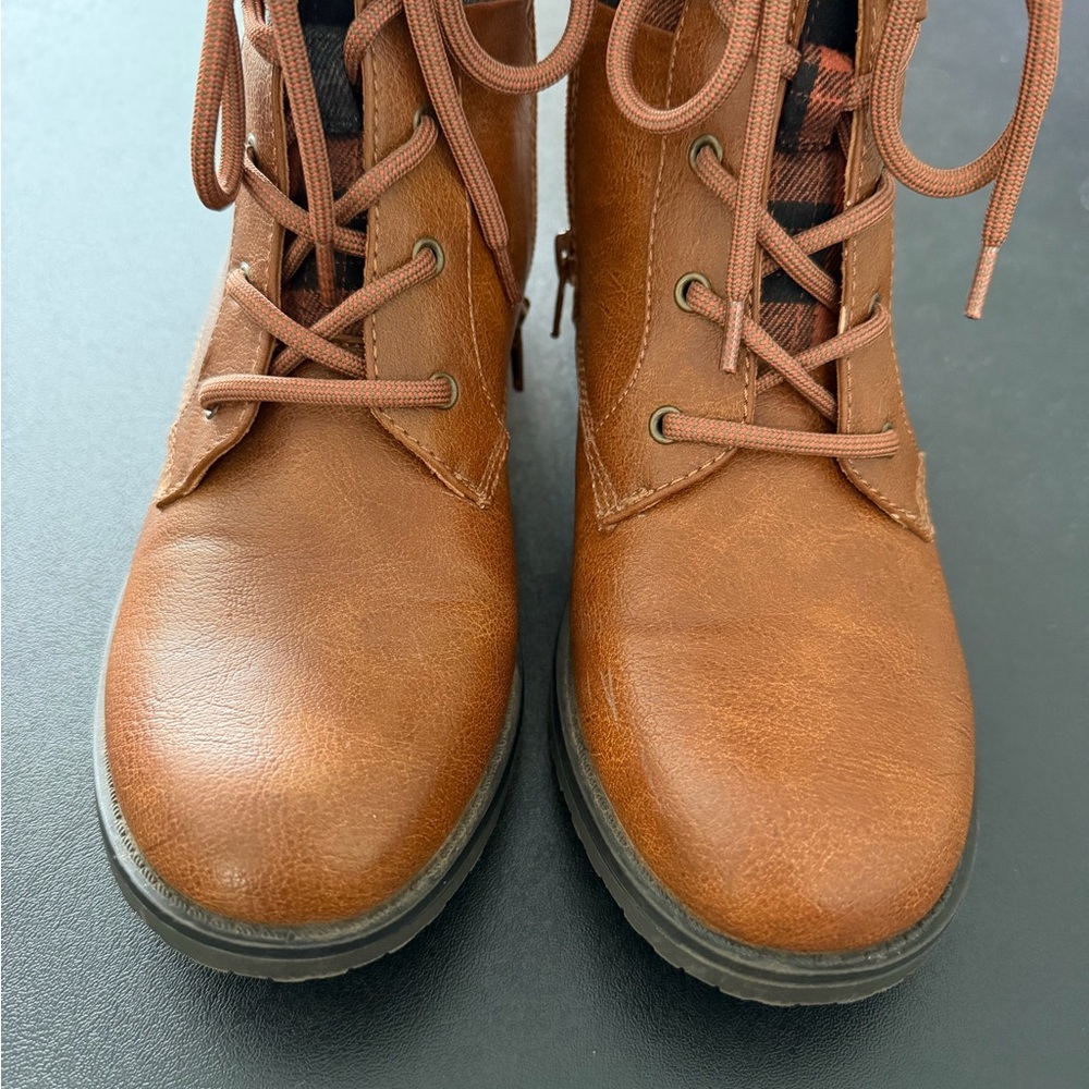 O'Neill Brown Lace Up Boots with Plaid Detail - Picture 7 of 7